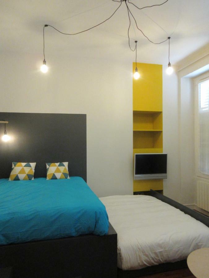 Preference - Hypercentre Avec Parking Prive Gratuit Et Lit Queen Size Apartamento Poitiers Exterior foto